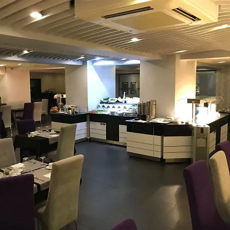 Mim Hotell 4*