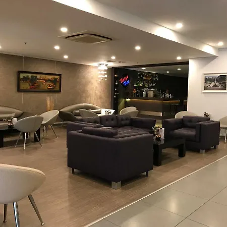Hotell Mim 4*