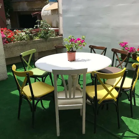 Paris Garden 住宿加早餐酒店