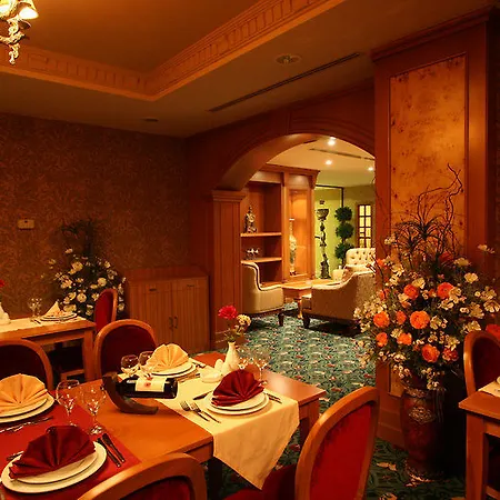 Oran Отель 4*