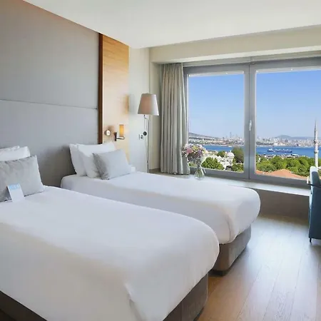Arcadia Blue 4*