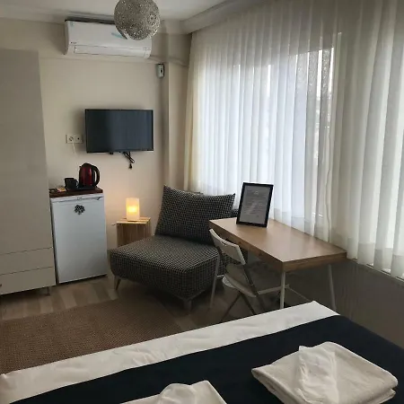 Goji's Aparthotel