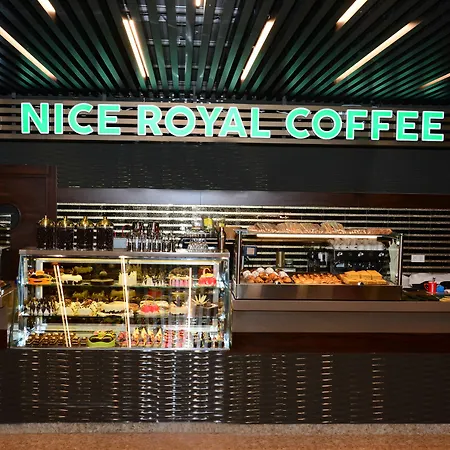 Royal Hotel