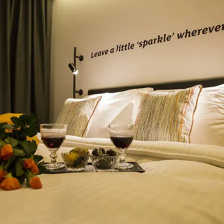 Hotel Sparkle 3*