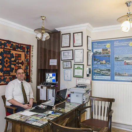 Naz Wooden House 3* Стамбул