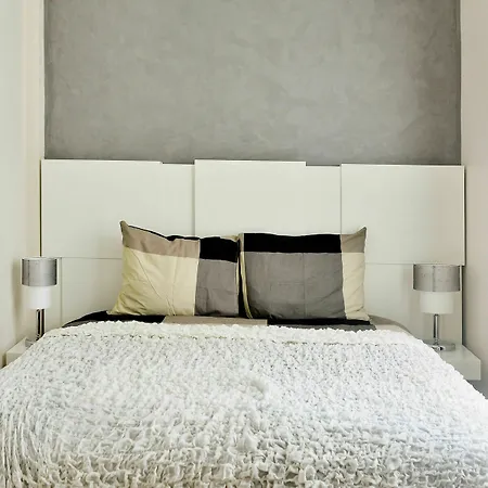 Cozy Flats Studio Apartment