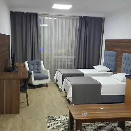 Skyport Aparthotel