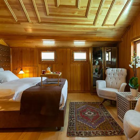 Wonder Wood Bed & Breakfast