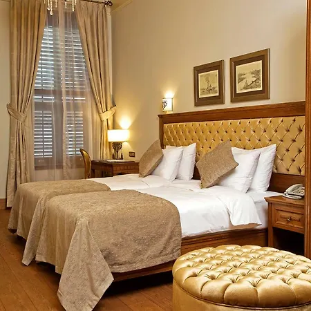 Celine - Ottoman Mansion Otel