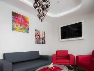 Hotell Royal Inci 3*