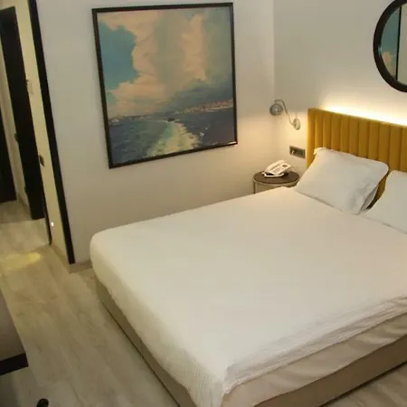 Milord Hotel 4*
