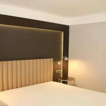 Milord Hotel 4*