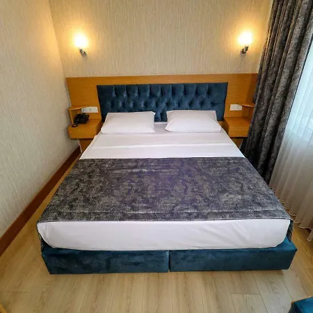 Grand Elmira Aparthotel 2*