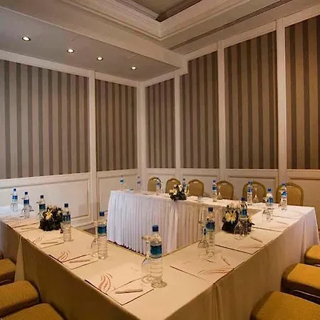 Elite World Comfy Taksim 4*