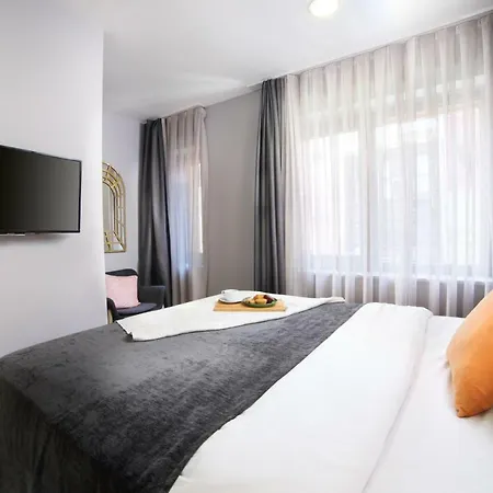 Ipek Ottoman Suites 2*