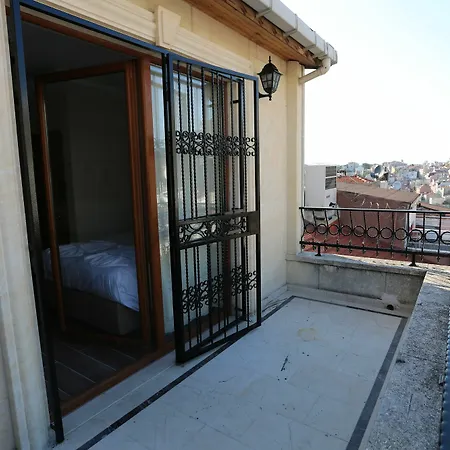 T-square Istambul