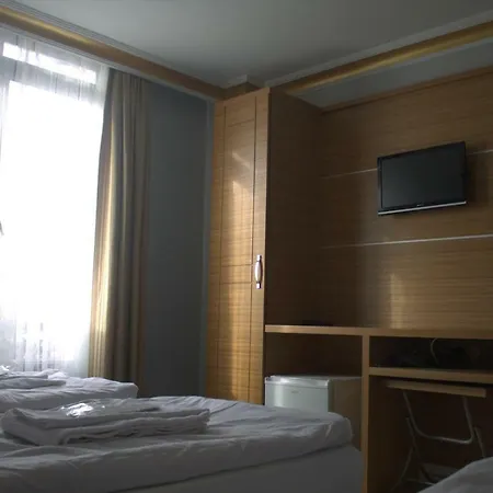 Grand Lara 2* İstanbul