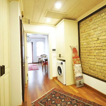 Ottobalat Apartment