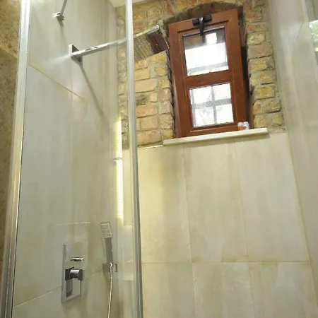 Ottobalat Apartment *