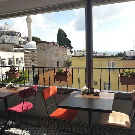 Hotel Tulip House 3*