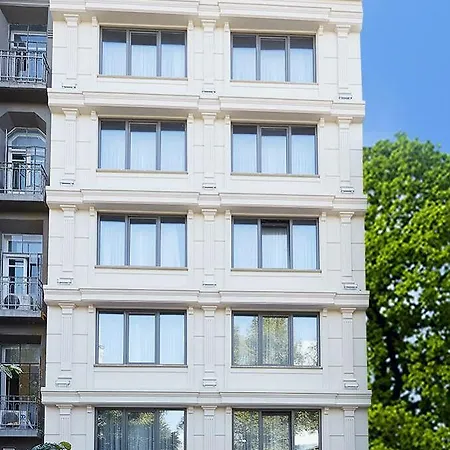Almadina Szálloda
