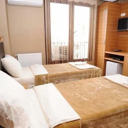 Otel Grand Lara