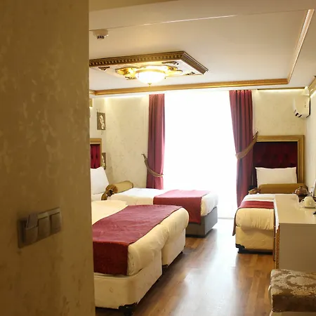Marmara Deluxe Hotel 4*