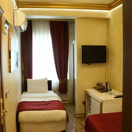Marmara Deluxe Hotel