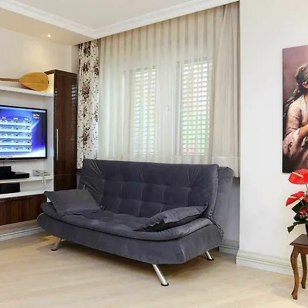 Aparthotel Lir Long