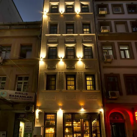 Taksim Avenue 4*