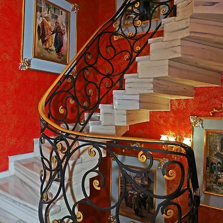 Sirkeci Gar 3*