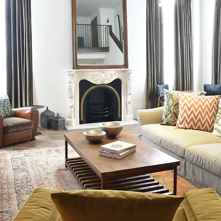 Soho House Hotel 5*