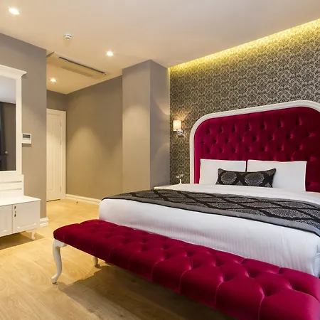 Dencity & Hotel
