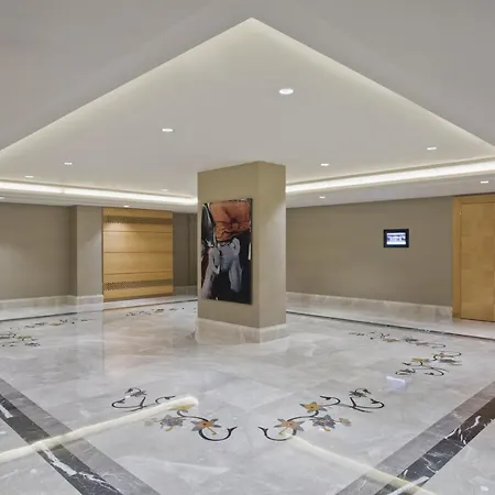 Lazzoni 5* Istambul