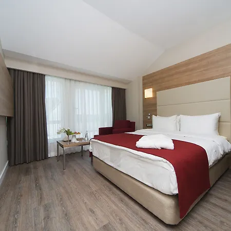 Otel Ramada Encore Kartal 4*