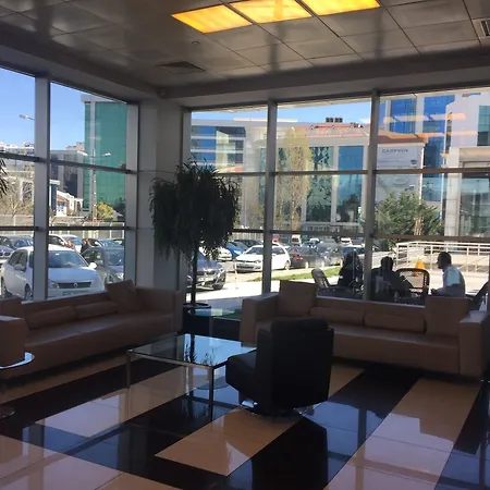 Aparthotel Oezay 3*