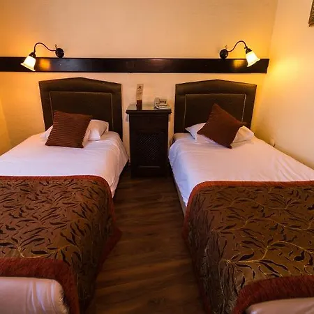 Megara Palace - Old City 3*