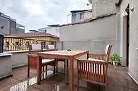 Tarus Taksim Apartment *