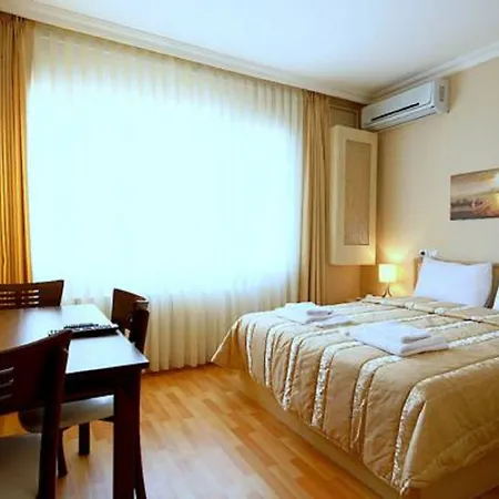 Ates Clco House *