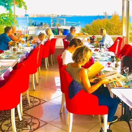 Charm Hotell
