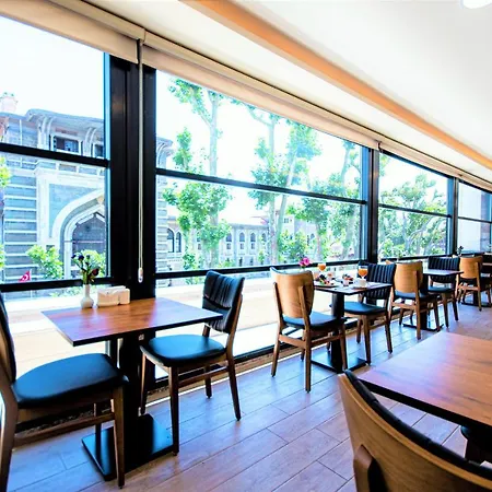 Hotel Boss Sultanahmet 4*