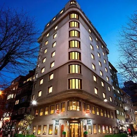 Ξενοδοχείο Midtown 4*