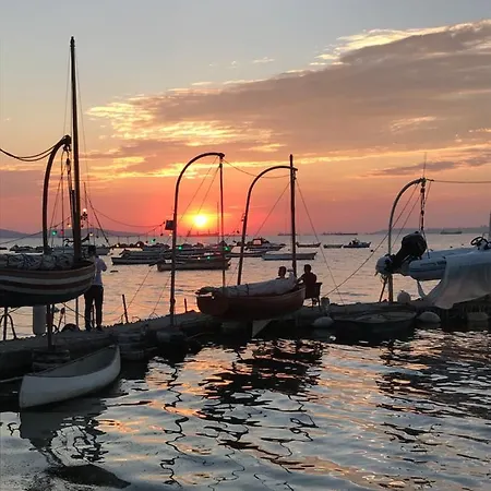 Tuzla Yacht Club Homestay