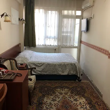 Kadikoy Kervansaray Hotel