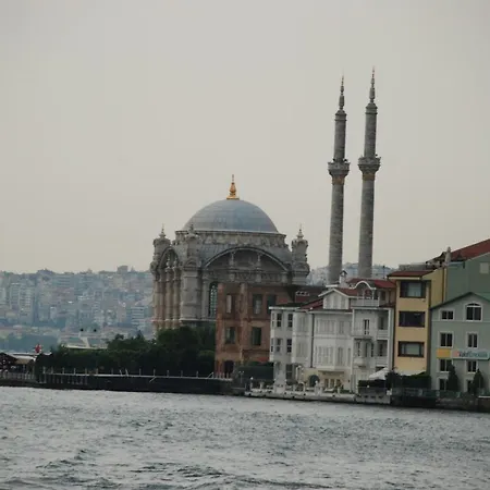 Mister & Istambul