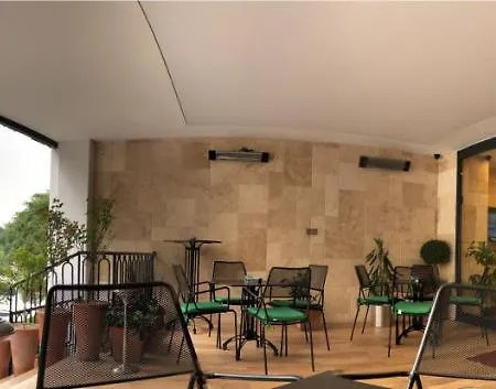 The White Orient Hotell 4*