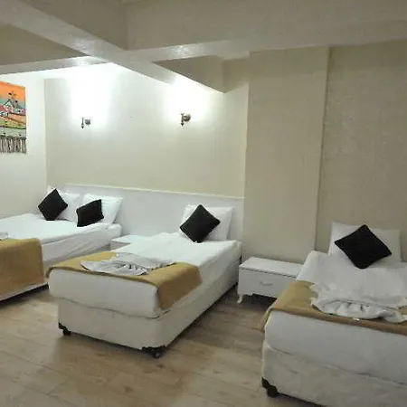 Elite Family Old Hotell