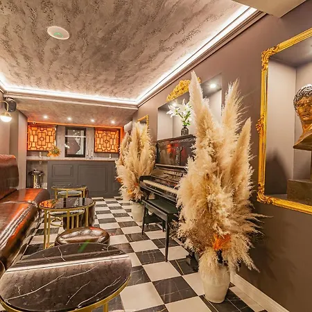 Lord Morgan & Exclusive Design Nisantasi