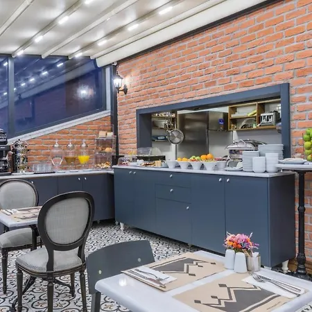 Hotel Meroddi La Porta