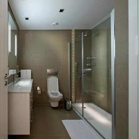 Hotel Radisson Residences Avrupa Tem Estambul